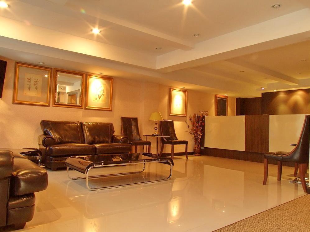 499 Hotel Ratchadapisek Bangkok Ngoại thất bức ảnh